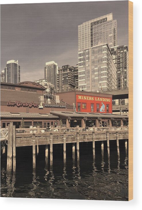  Vintage Filter Wood Print featuring the photograph Pier 57 by Jerry Abbott