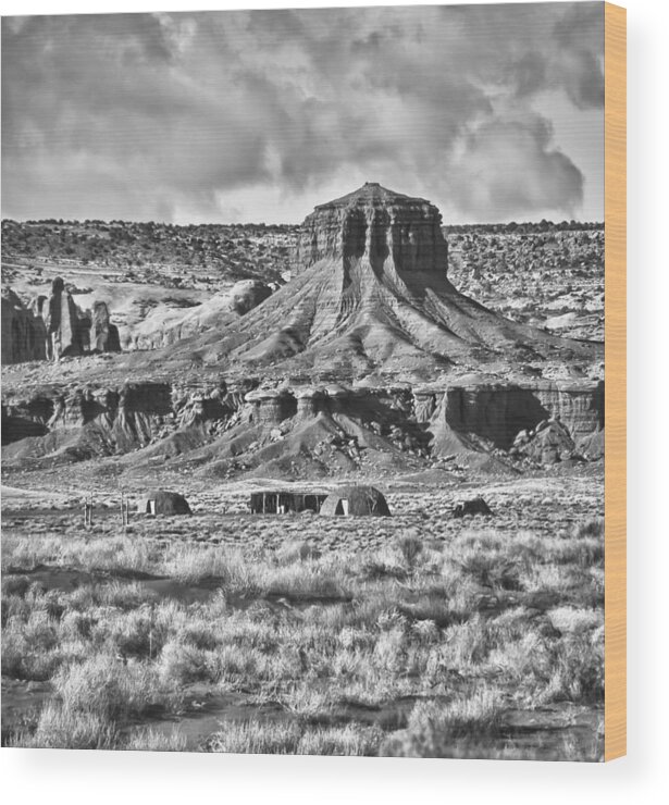  Monument Valley Photographs Wood Print featuring the photograph Monument Valley 7 BW by Ron White