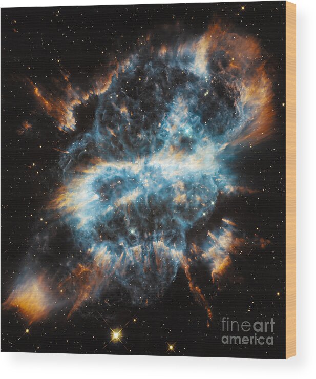 Ngc 5189 Wood Print featuring the photograph Planetary Nebula Ngc 5189 by Science Source