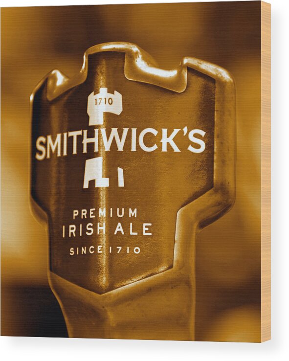 Smithwicks Beer Wood Print featuring the photograph Smithwicks Beer 1710 by David Lee Thompson