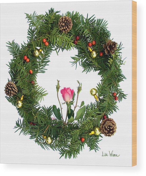Lise Winne Wood Print featuring the digital art Wreath With Rose by Lise Winne
