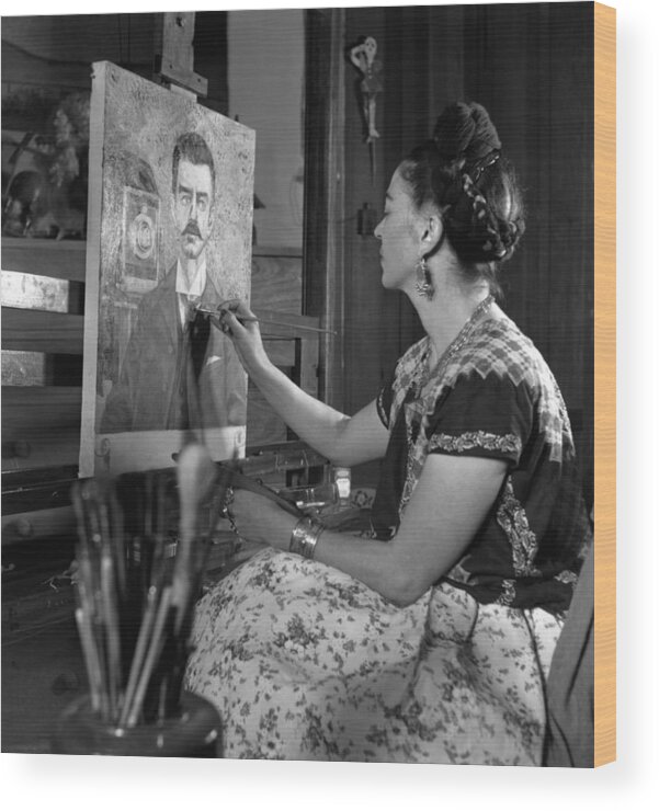 Artist Wood Print featuring the painting Frida Kahlo by Gisele Freund