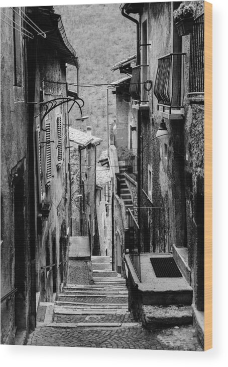 Scanno Wood Print featuring the photograph Streets of Scanno - Italy #3 by AM FineArtPrints