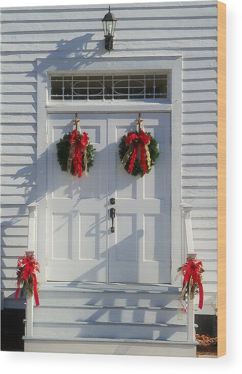 Victor Montgomery Wood Print featuring the photograph Church Doors At Christmas by Vic Montgomery