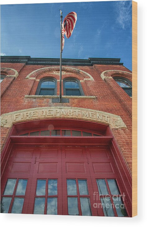 Winona Mn Wood Print featuring the photograph East End Fire Station Looking Up by Kari Yearous