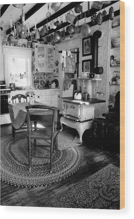 Kitchen Wood Print featuring the photograph Eloise's Kitchen BW by Cindy McIntyre