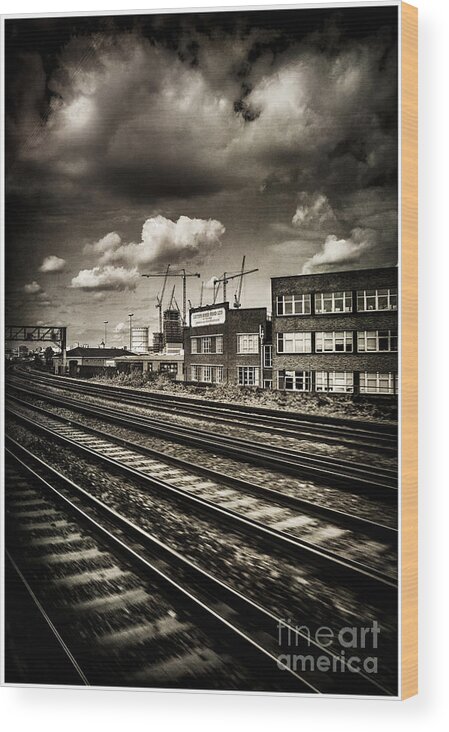 Travel Wood Print featuring the photograph Leaving London Town by Train by Lenny Carter