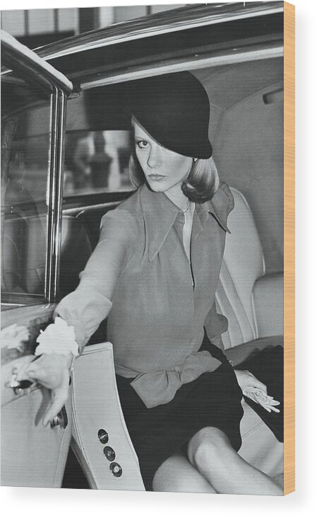 Accessories Wood Print featuring the photograph Model Wearing A Hat And Blouse In A Rolls Royce by Kourken Pakchanian