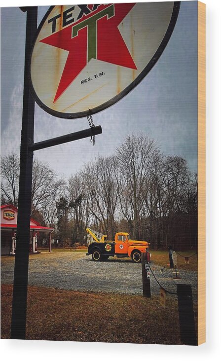 Americana Wood Print featuring the photograph Mr. Towed's magical ride by Robert McCubbin