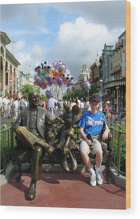 Magic Kingdom Wood Print featuring the photograph Tingle Time by David Nicholls