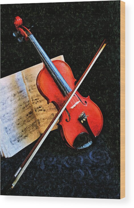 Violin Wood Print featuring the photograph Violin Impression Redux by Kristin Elmquist