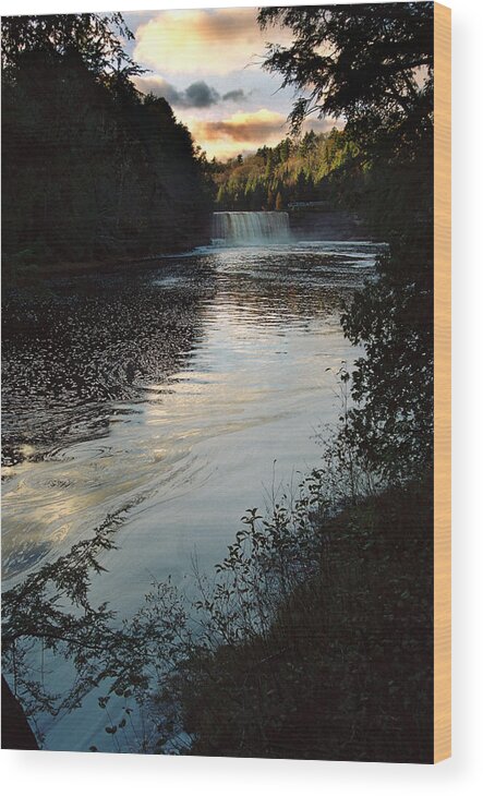 Tahquamenon Falls Wood Print featuring the photograph Sunset At Tahquamenon Falls by Ron Weathers