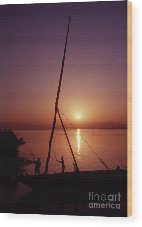 Fishing Sunset Fishermen Water Boat Dock Horizon Reflection Wood Print featuring the photograph Fishermen by Vilas Malankar