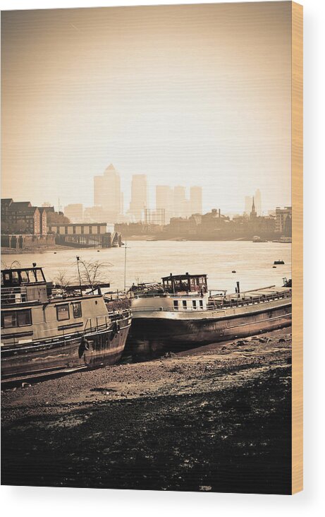  London Wood Print featuring the photograph Old and New London Town by Lenny Carter
