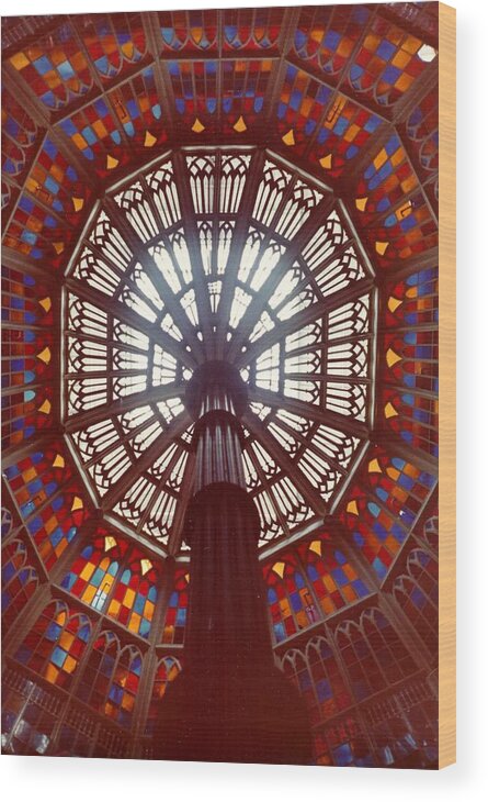 Stained Glass Wood Print featuring the painting Old Louisiana State Capitol Dome by Margaret Harmon