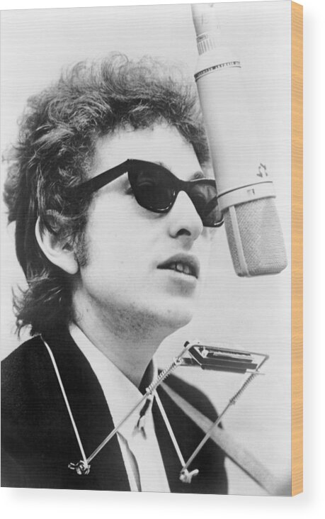 History Wood Print featuring the photograph Bob Dylan B. 1941 With Harmonica by Everett