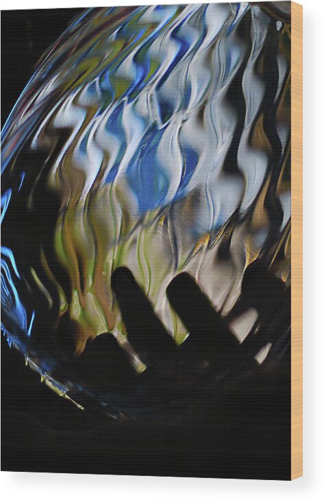 Abstract Wood Print featuring the photograph Grasping at Curves by Sue Capuano