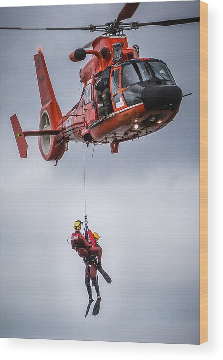 1 Pid Color Open Wood Print featuring the photograph Helicopter Rescue by Gregory Daley MPSA