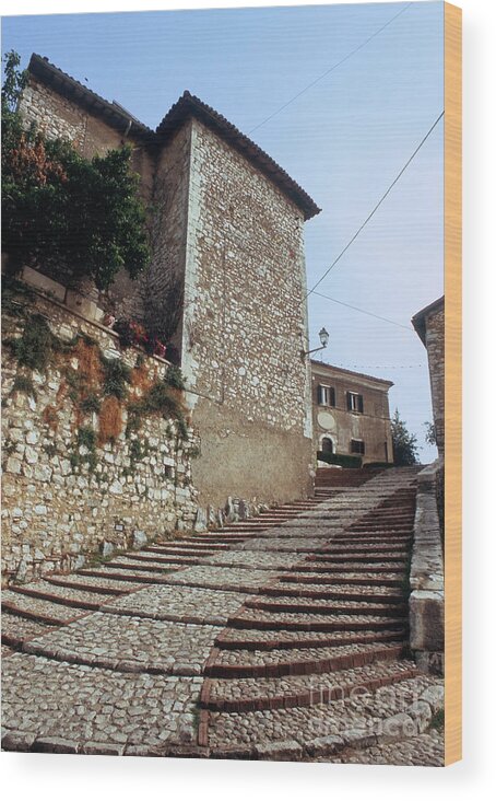 Labro Wood Print featuring the photograph Hill town cordonata by Fabrizio Ruggeri