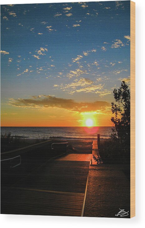 Sunset Wood Print featuring the photograph Path to paradise by Bradley Dever