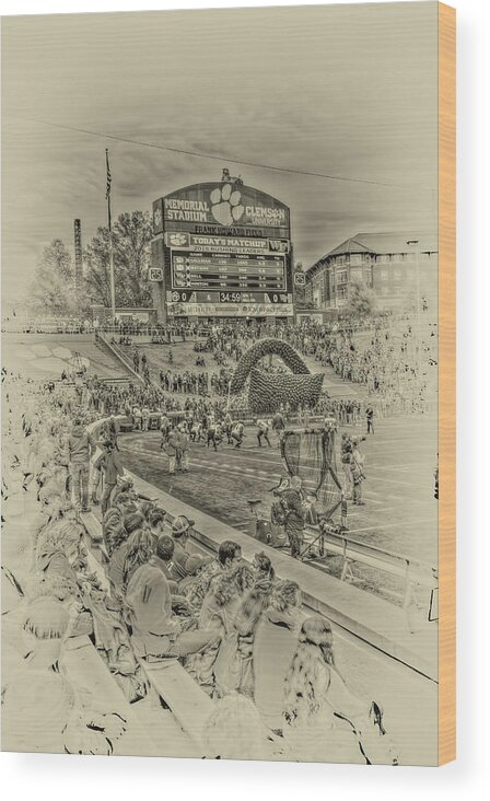 College Wood Print featuring the photograph Clemson Tigers Pre Game by Harry B Brown