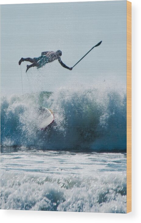 Surf Wood Print featuring the photograph This is going to hurt by Steven Natanson