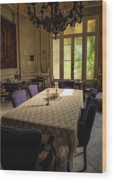 Havana Cuba Wood Print featuring the photograph Havana Dining Room by Tom Singleton