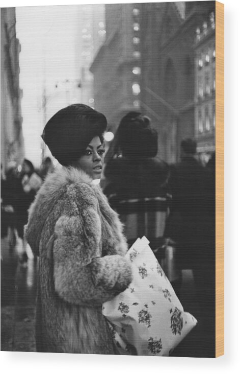 Soul Music Wood Print featuring the photograph Miss Ross Goes Shopping by Michael Ochs Archives
