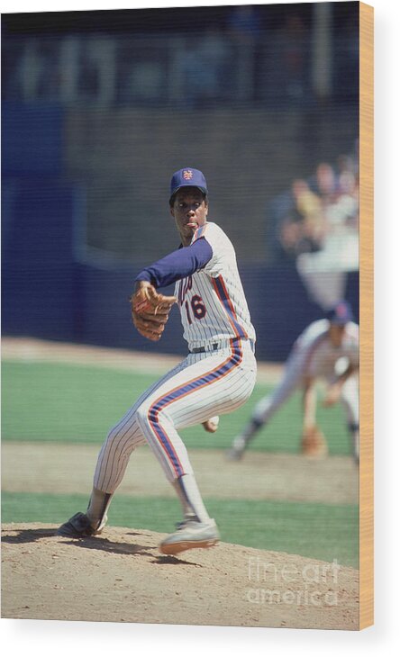 Dwight Gooden Wood Print featuring the photograph Dwight Gooden by Rich Pilling