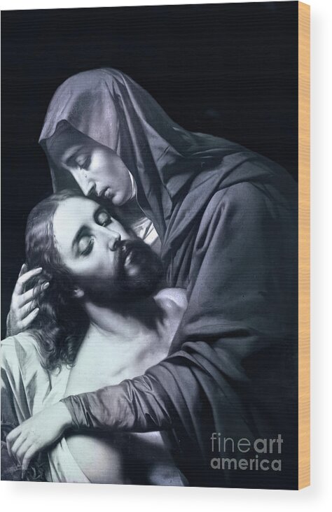Jesus Wood Print featuring the photograph The Cry #1 by Munir Alawi