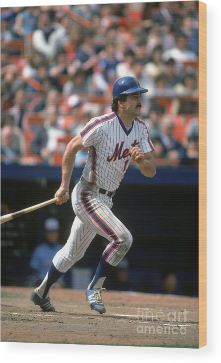 1980-1989 Wood Print featuring the photograph Keith Hernandez by Rich Pilling