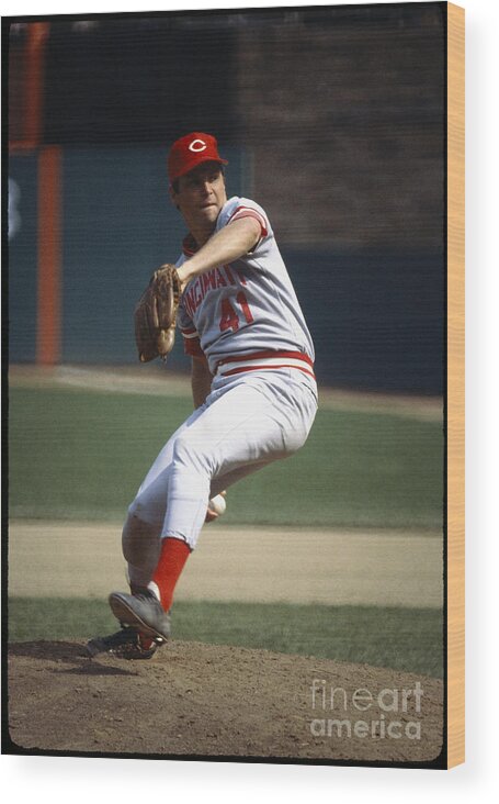 Tom Seaver Wood Print featuring the photograph Tom Seaver by Rich Pilling