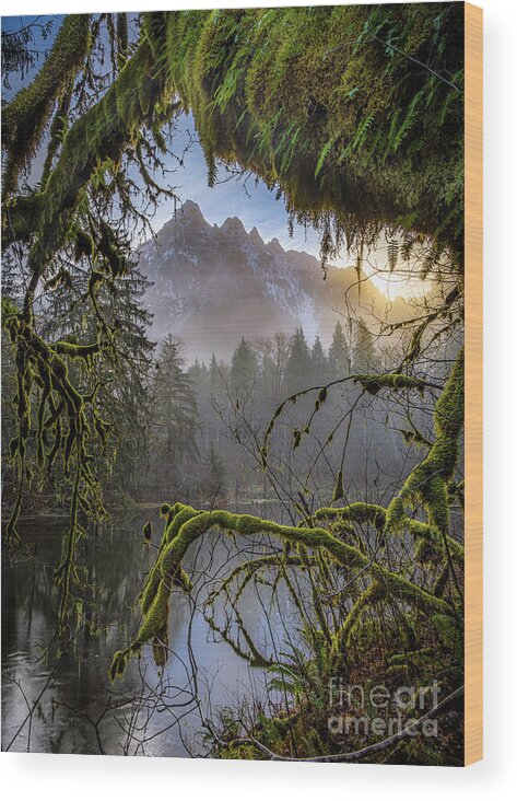 America Wood Print featuring the photograph Russian Butte sunrise by Inge Johnsson