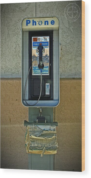 Phone Wood Print featuring the digital art Phone by Jorge Estrada