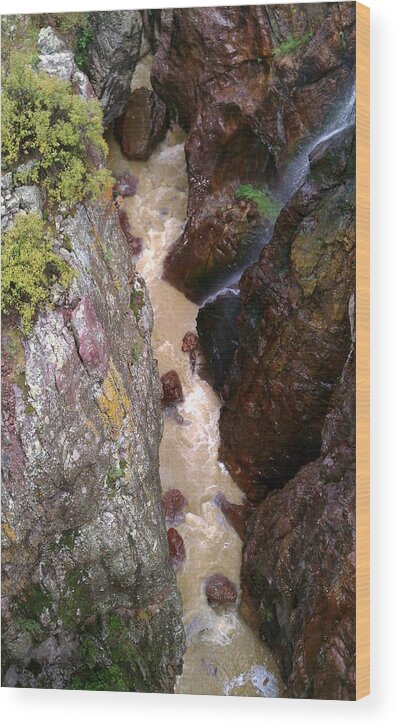 Landscape Wood Print featuring the photograph Rushing Crevasse by Fortunate Findings Shirley Dickerson