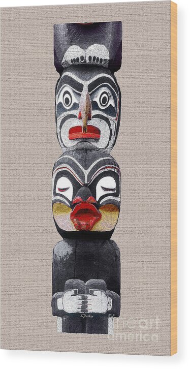 Eskimo Wood Print featuring the photograph Vancouver Totem - 1 by Linda Parker