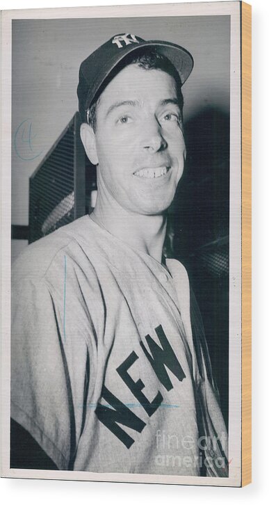 People Wood Print featuring the photograph Joe Dimaggio by Sports Studio Photos