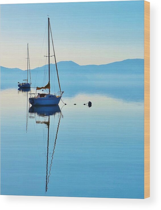 Lake Tahoe Ca Wood Print featuring the photograph Cool Blue Tahoe Sail by Marilyn MacCrakin