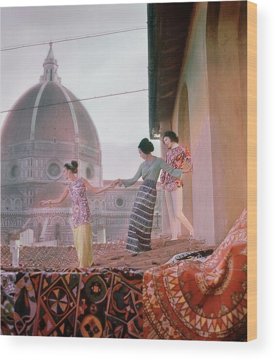 Decorative Art Wood Print featuring the photograph Models In Florence by Horst P. Horst