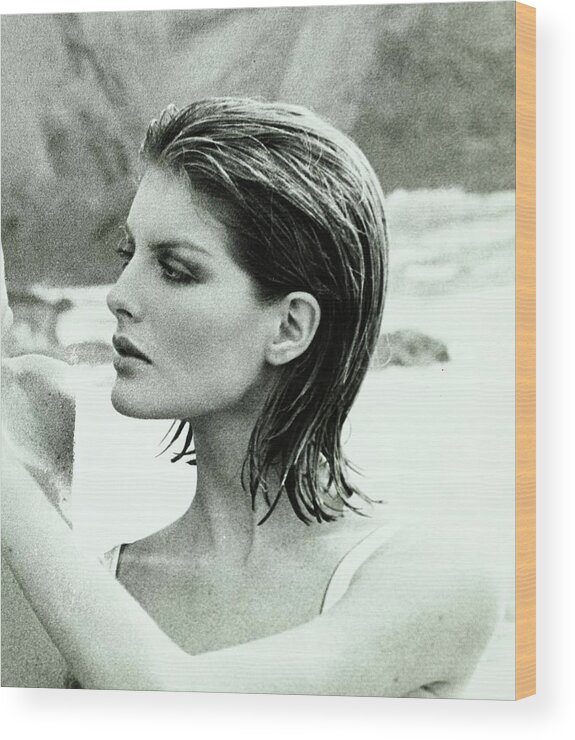 Actress Wood Print featuring the photograph Rene Russo With Hair Done By Harry King by Francesco Scavullo