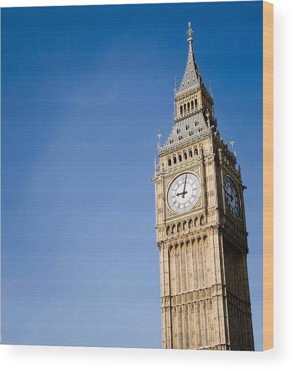 Clock Tower Wood Print featuring the photograph The Tower Of Big Ben In London by Franckreporter