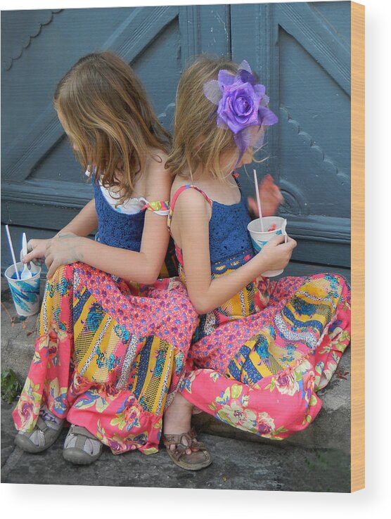 Young Girls Wood Print featuring the photograph Taking a Break at Mardi Gras by Rosanne Licciardi