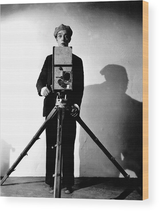 1920s Portraits Wood Print featuring the photograph The Cameraman, Buster Keaton, 1928 #1 by Everett