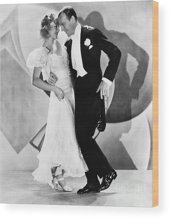 People Wood Print featuring the photograph Fred Astaire And Ginger Rogers by Bettmann