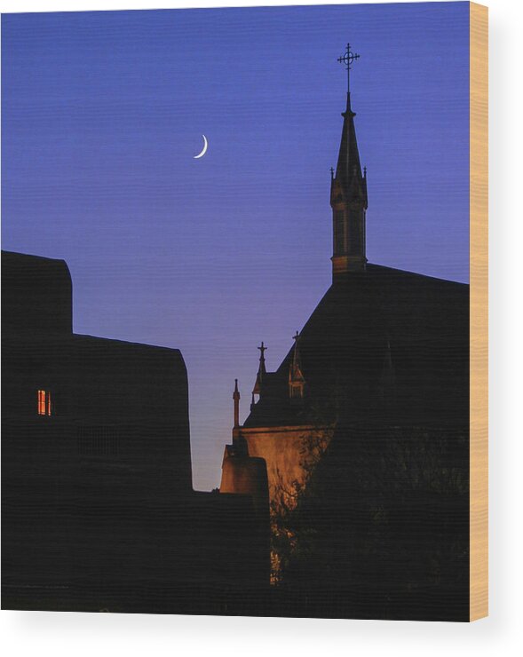 Santa Fe Wood Print featuring the photograph Moon Over Loretto Chapel by Candy Brenton