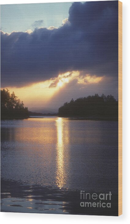 Loch Insh Wood Print featuring the photograph Loch Insh - winter sunset - Scotland by Phil Banks