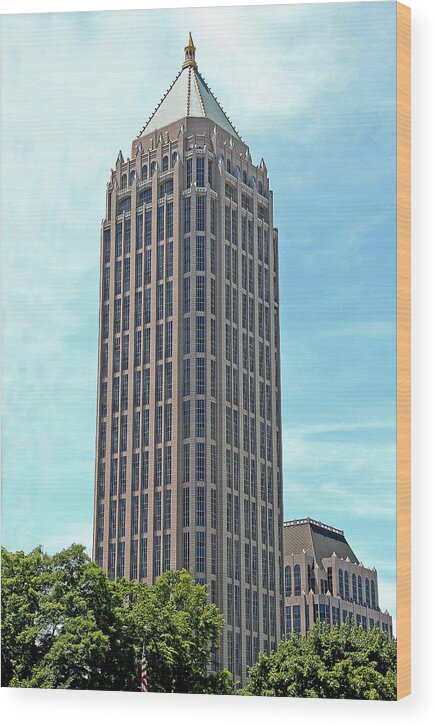 Skyscraper Wood Print featuring the photograph Atlanta, Georgia - Skyscraper by Richard Krebs