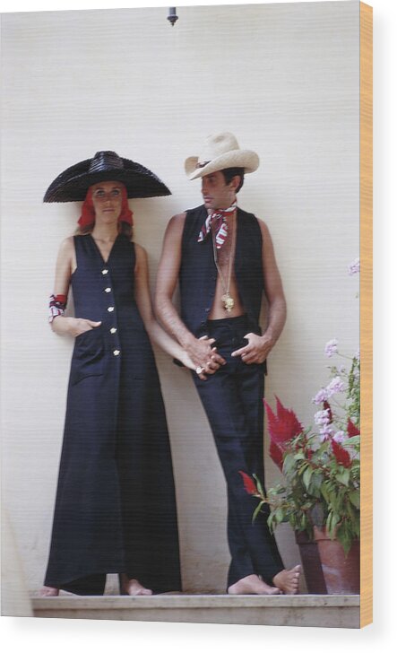 Alana Stewart Wood Print featuring the photograph Collins And Hamilton by Slim Aarons