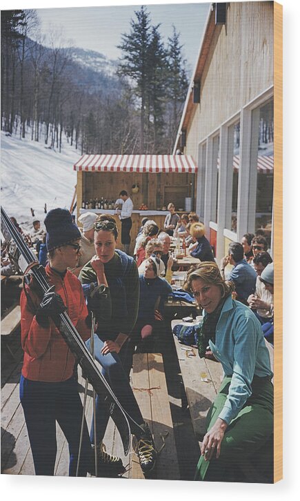 People Wood Print featuring the photograph Ski Fashion At Sugarbush by Slim Aarons