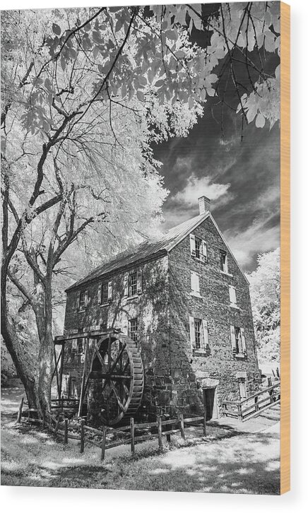 North Carolina Wood Print featuring the photograph Kerr Mill bw by Dan Carmichael